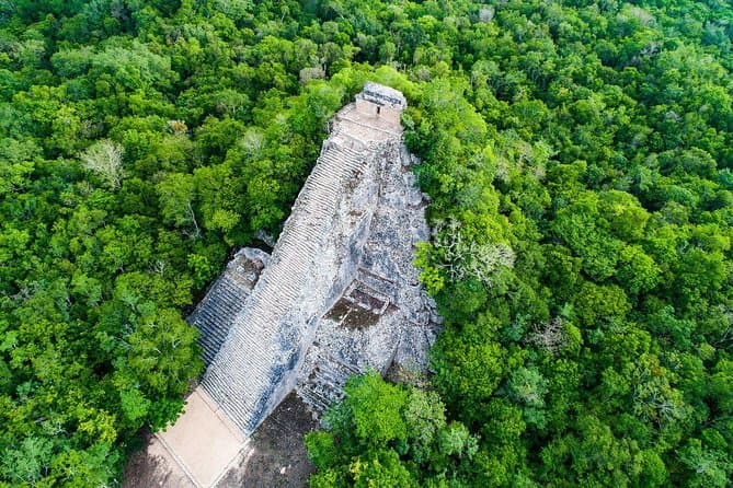 Cobá